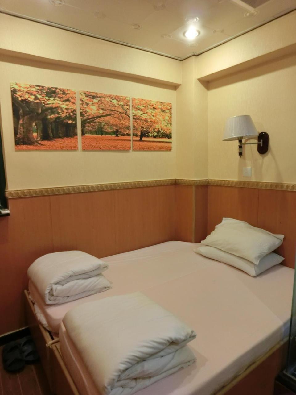 Just Inn On Nathan Road ฮ่องกง ภายนอก รูปภาพ