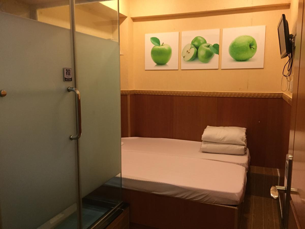 Just Inn On Nathan Road ฮ่องกง ภายนอก รูปภาพ